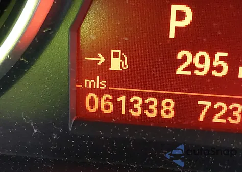 2015 BMW X1 Sdrive28I из США, поврежденный, VIN WBAVM1C54FVZ94104